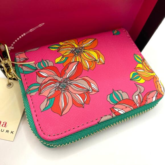 2/$30 Trina Turk Floral Compact Zip Around Wallet Hot Pink Green Cottagecore NIB - Picture 2 of 6